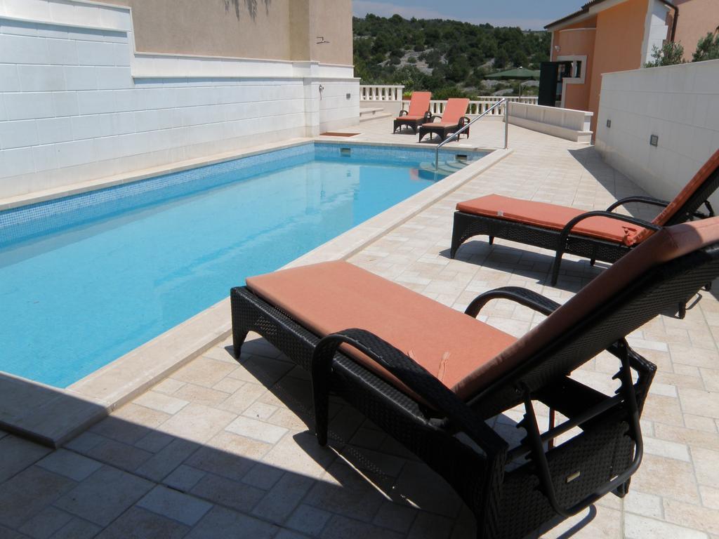 Villa Marica Primošten Exteriör bild