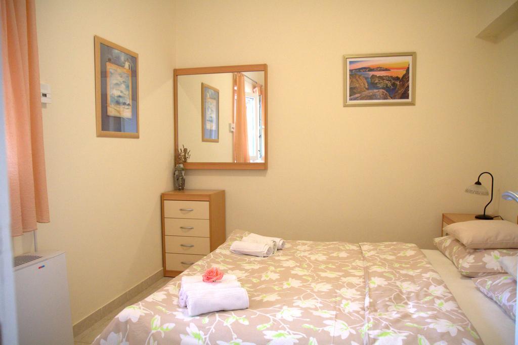 Villa Marica Primošten Exteriör bild