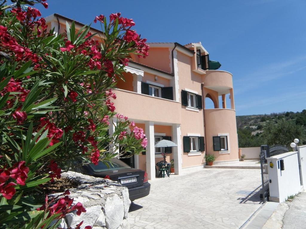 Villa Marica Primošten Exteriör bild